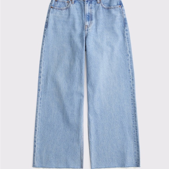 Abercrombie & Fitch Denim - Abercrombie & Fitch High Rise Cropped Wide Leg Jean